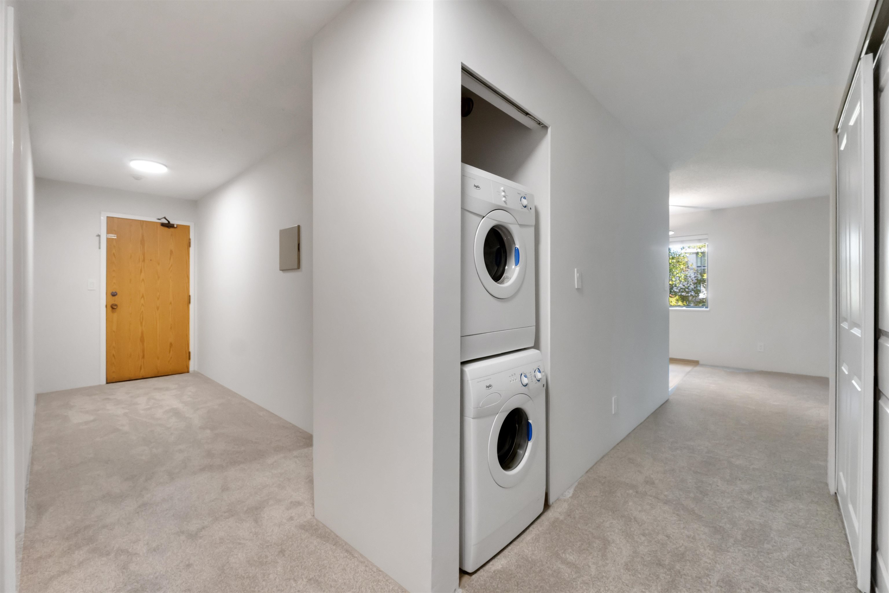 315 13507 96 Avenue Photo 16