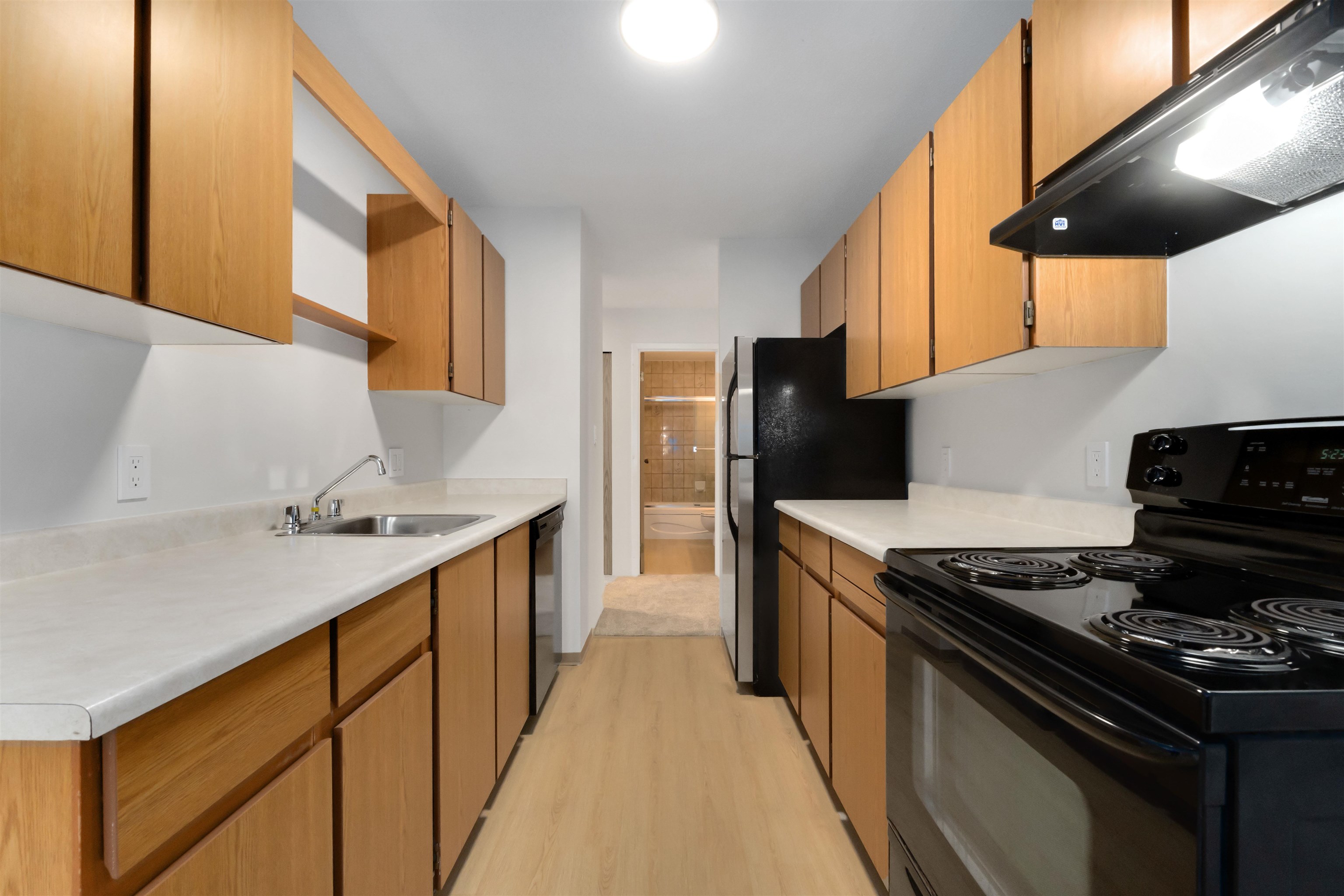 315 13507 96 Avenue Photo 19