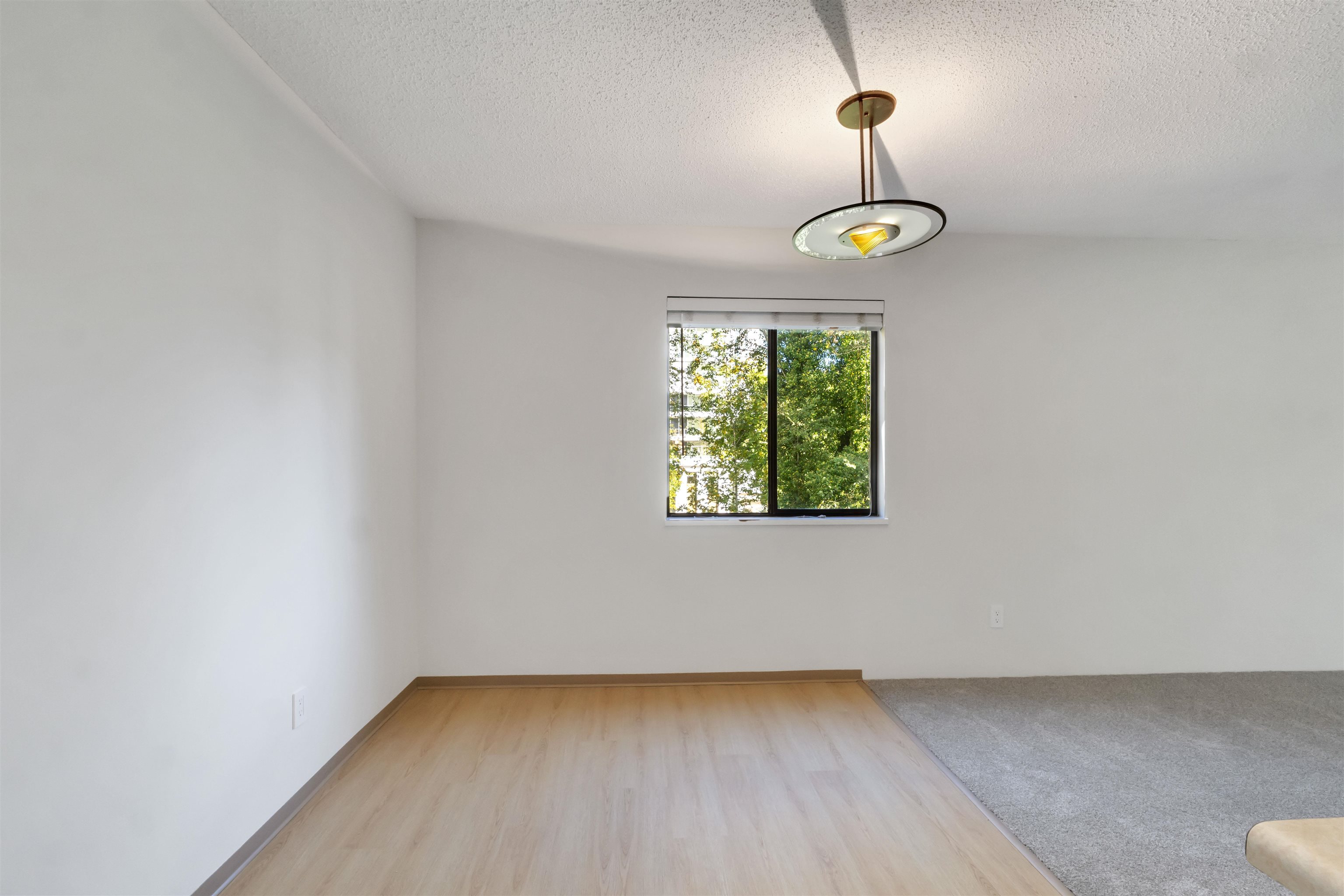 315 13507 96 Avenue Photo 21